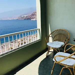 https://la-casa-verde.in-canary-islands.com