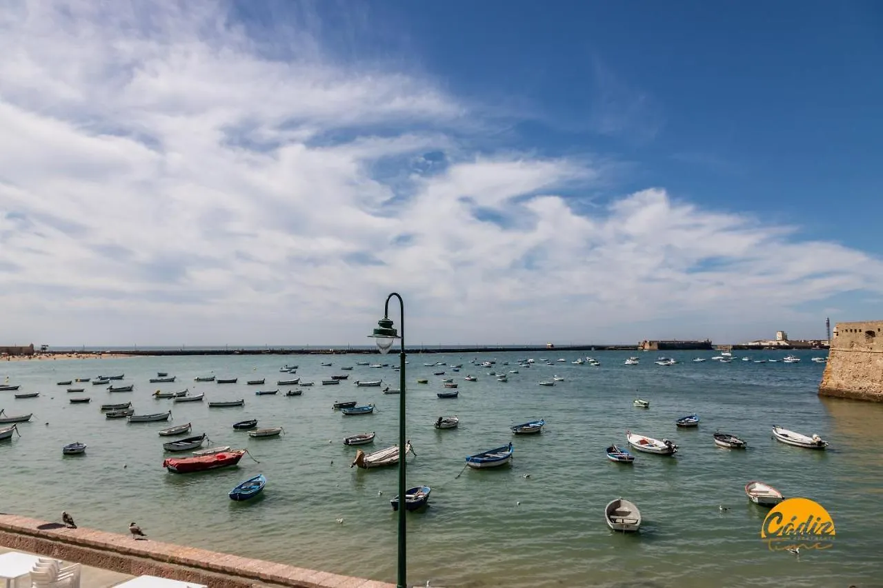 Apartamento El Patio del Mar –WIFI – PETFRIENDLY – ECOFRIENDLY Cádiz España